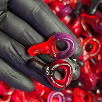 Haribo Nappar Bär — Berry Foam Dummies | Swedish Candy